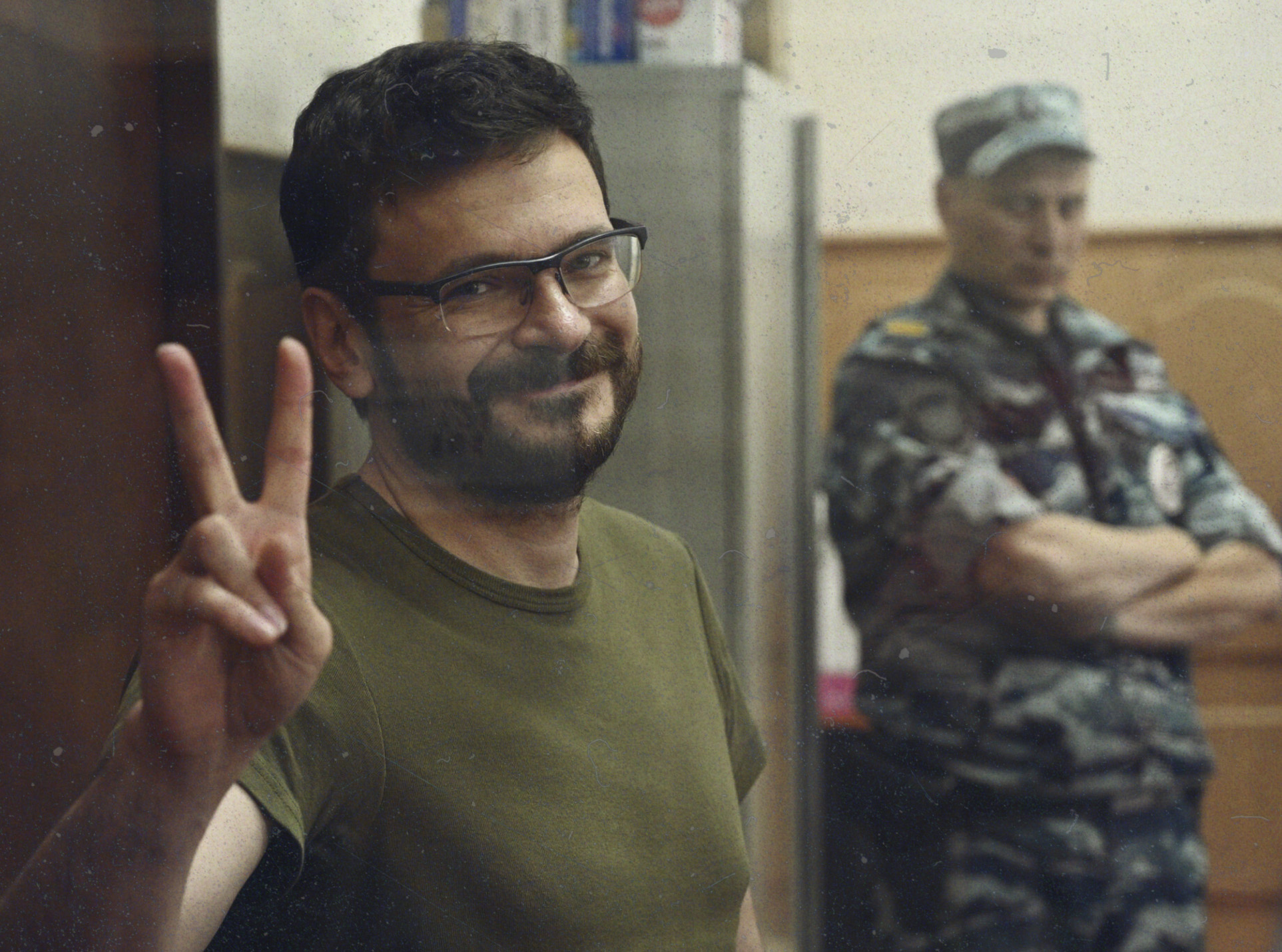 За свободу Ильи Яшина и против закона о фейках